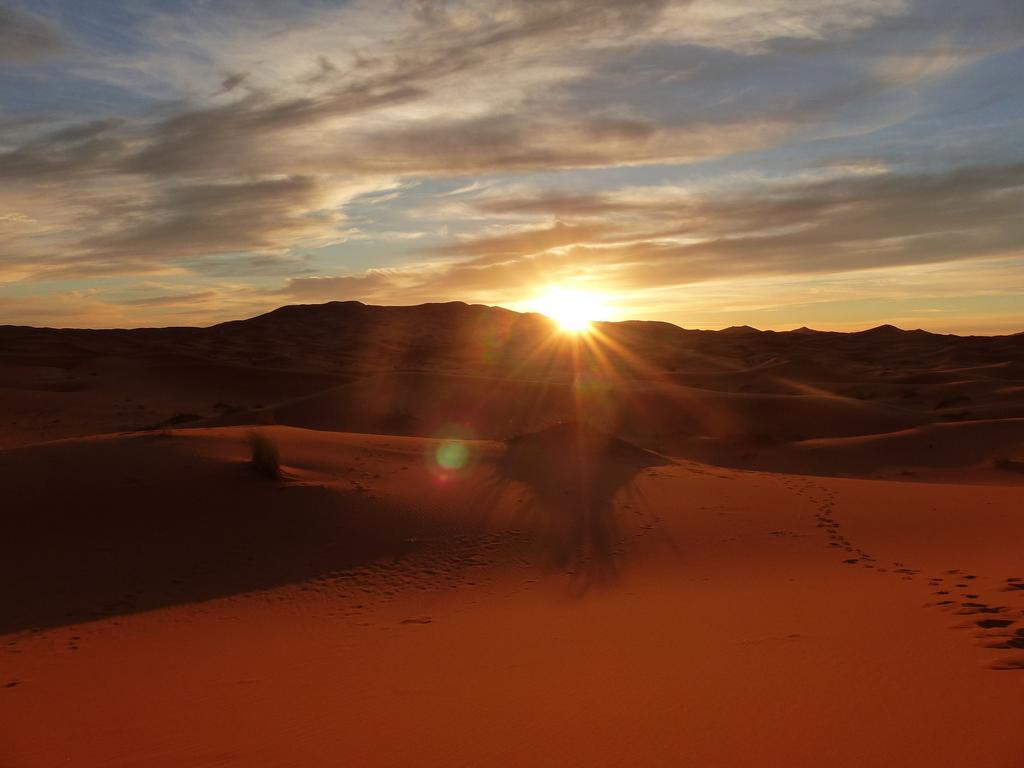 Luxury Camp Camelhouse Hotel Merzouga Ngoại thất bức ảnh