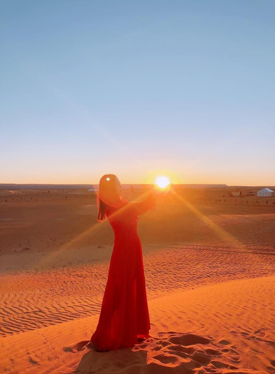 Luxury Camp Camelhouse Hotel Merzouga Ngoại thất bức ảnh